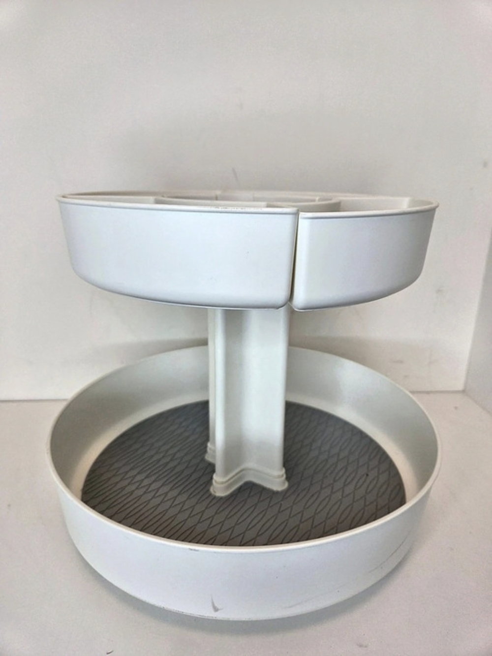 Copco Non-Skid 2-Tier Turntable in White & Gray